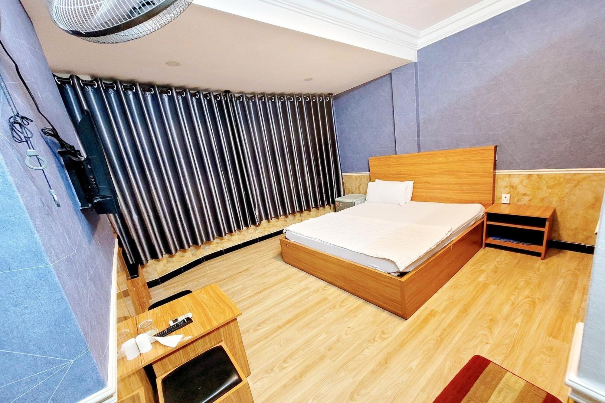 Hoang Nam Hotel Ho Chi Minh City Exterior photo